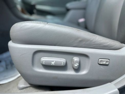 Used 2005 Lexus ES 330 w/ Preferred Accessory Pkg FWD image 37