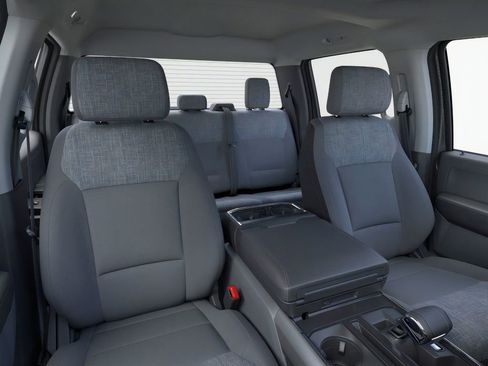 New 2025 Ford F150 Lightning XLT image 32