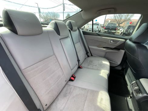 Used 2017 Toyota Camry XSE image 23