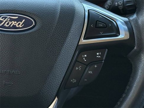 Used 2019 Ford Edge Titanium w/ Equipment Group 301A image 15