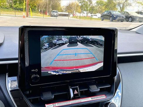 Certified 2025 Toyota Corolla LE image 26