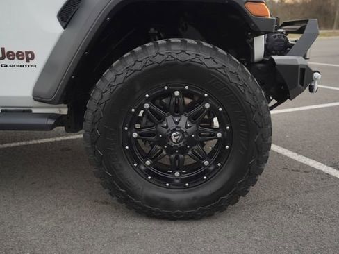 Used 2023 Jeep Gladiator Mojave w/ Trailer Tow Package image 45