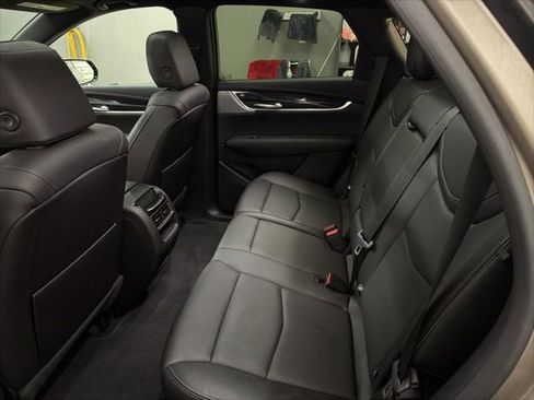 Certified 2023 Cadillac XT5 Premium Luxury image 18