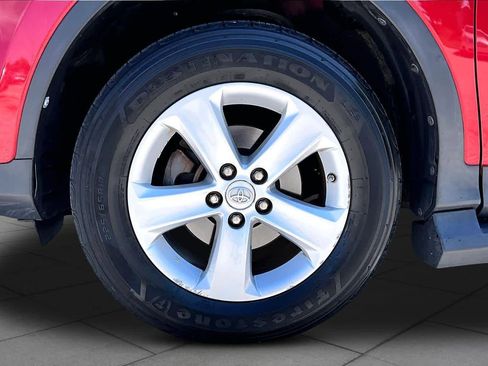Used 2014 Toyota RAV4 XLE FWD image 11