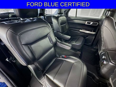 Certified 2022 Ford Explorer XLT w/ Equipment Group 202A image 29