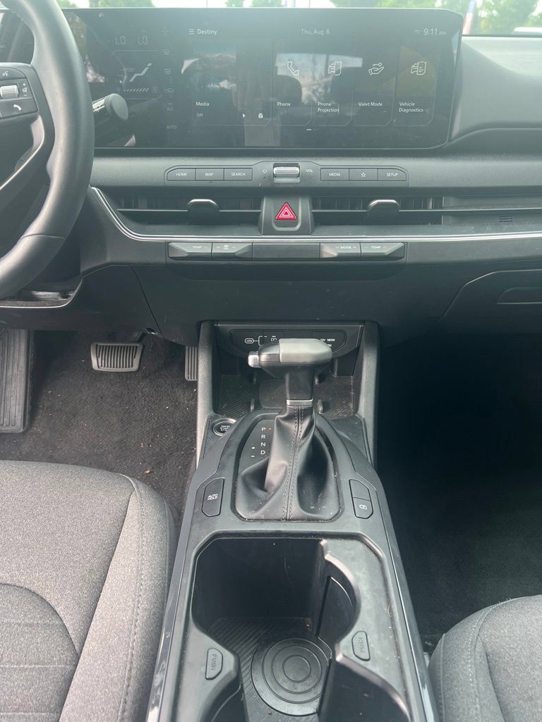Used 2025 Kia K4 EX FWD image 16