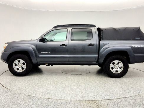 Used 2015 Toyota Tacoma 4x4 Double Cab image 8