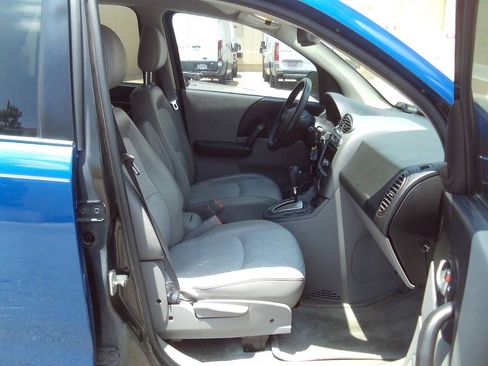 Used 2005 Saturn Vue AWD V6 w/ Safe & Sound Pkg image 13