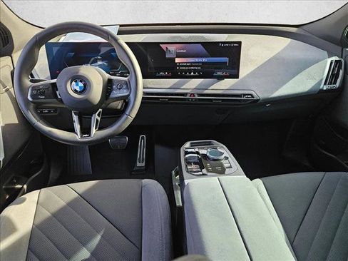 Used 2026 BMW iX xDrive45 w/ M Sport Package image 10