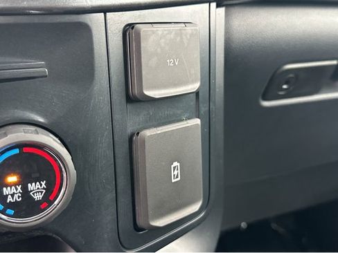 Used 2025 Ford F150 STX w/ Equipment Group 200A image 27