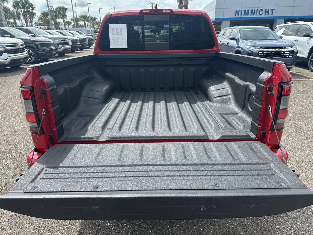 Used 2025 Nissan Frontier Pro-X RWD image 33