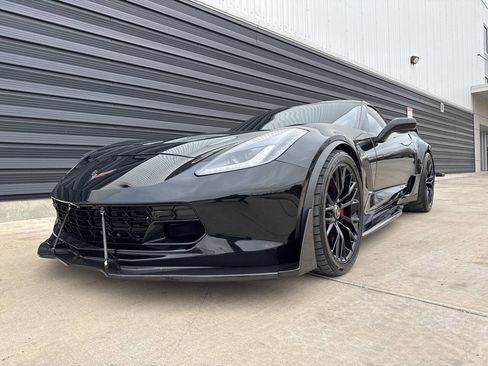 Used 2019 Chevrolet Corvette Z06 image 19