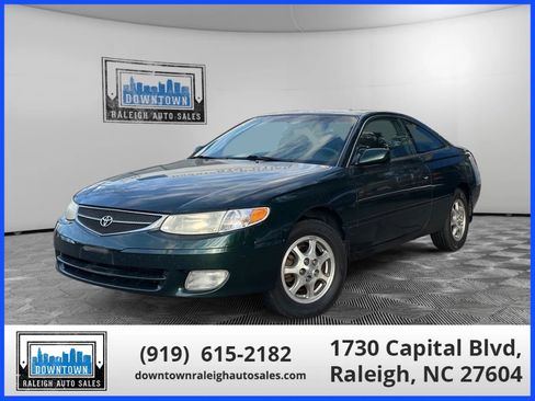 Used 2001 Toyota Solara SE image 1