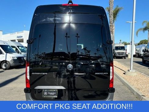 Used 2024 Mercedes-Benz Sprinter 3500 image 4