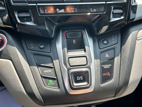 Used 2018 Honda Odyssey EX-L image 24