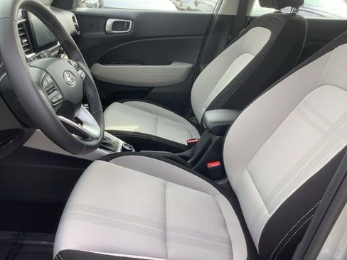 Certified 2026 Hyundai Venue SEL image 16
