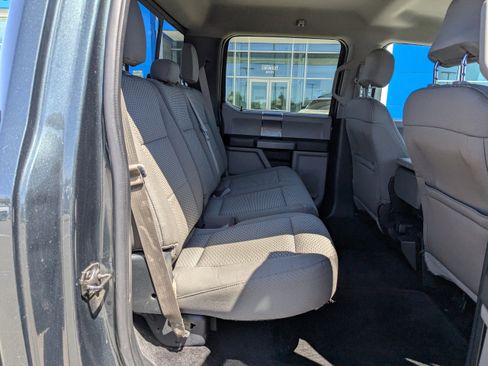 Used 2015 Ford F150 XLT w/ Equipment Group 302A Luxury AWD/4WD image 37