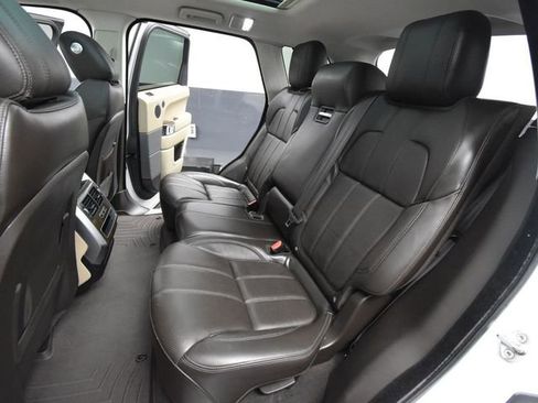Used 2016 Land Rover Range Rover Sport HSE image 35