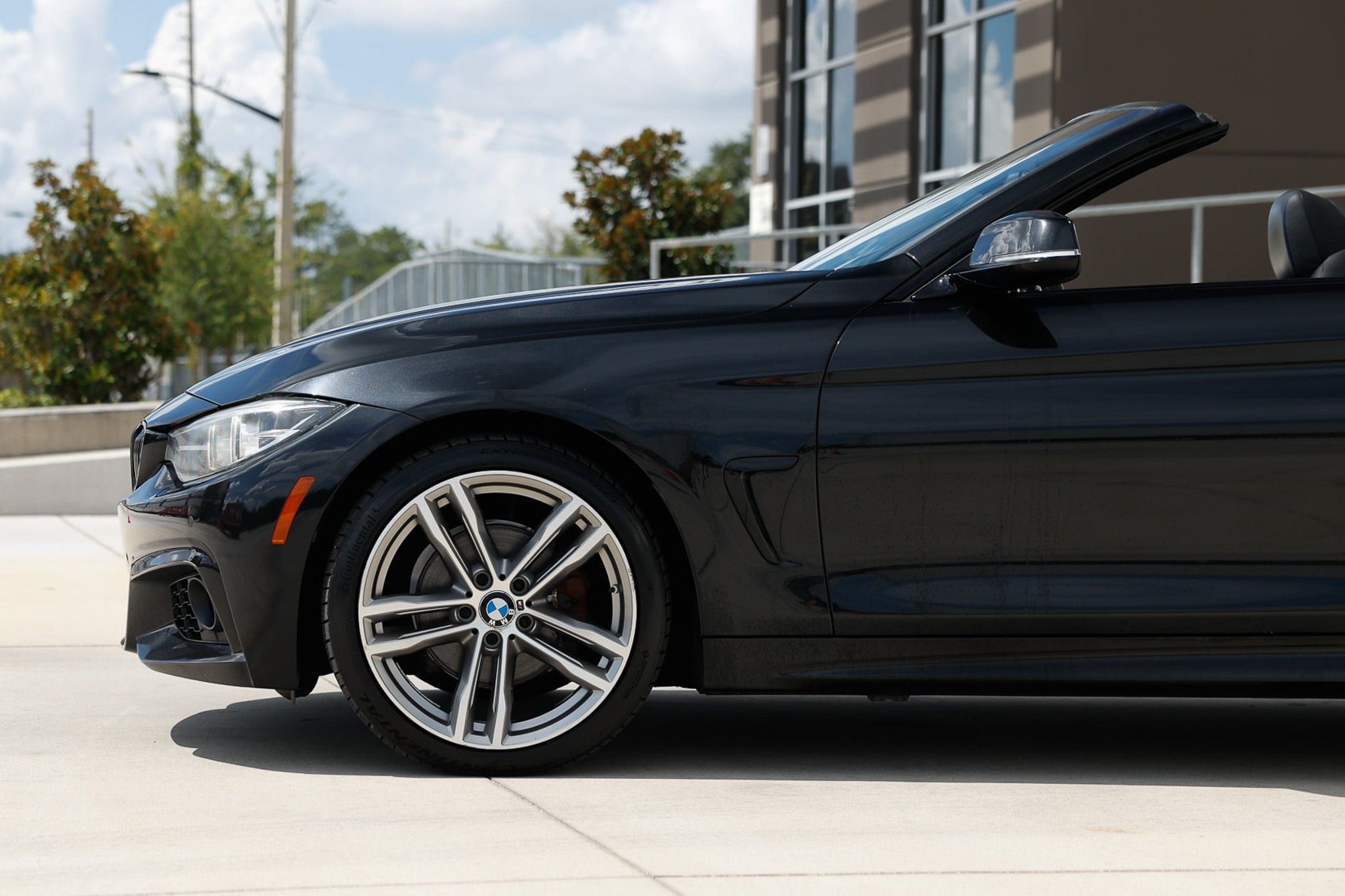 Used 2018 BMW 430i Convertible RWD image 27
