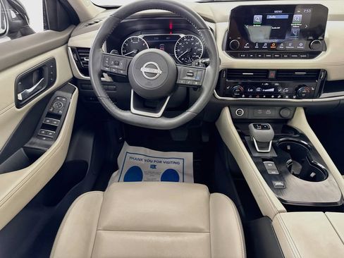 Used 2023 Nissan Rogue SL w/ SL Premium Package FWD image 30