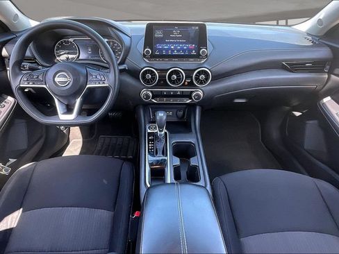 Used 2024 Nissan Sentra SV FWD image 7