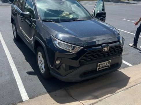 Used 2019 Toyota RAV4 XLE w/ Convenience Package AWD/4WD image 15