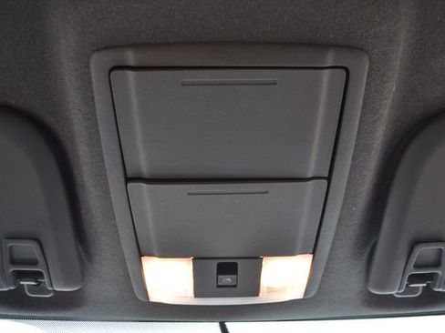 Used 2011 Ford F350 Lariat w/ Lariat Interior Pkg AWD/4WD image 24