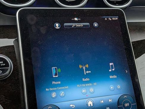 Used 2023 Mercedes-Benz GLC 300 4MATIC image 9