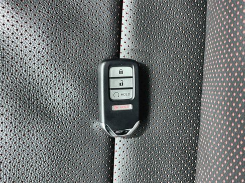 New 2026 Honda Ridgeline Black Edition image 36