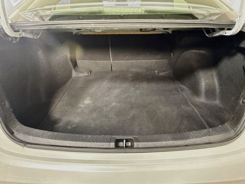 Used 2023 Toyota Corolla LE FWD image 35