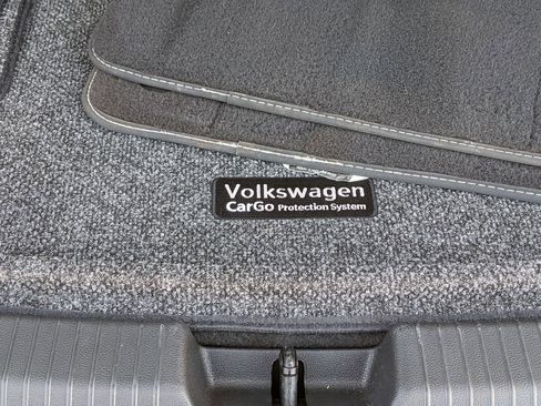 Certified 2024 Volkswagen Atlas Cross Sport SE image 28