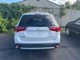 Used 2018 Mitsubishi Outlander ES image 4