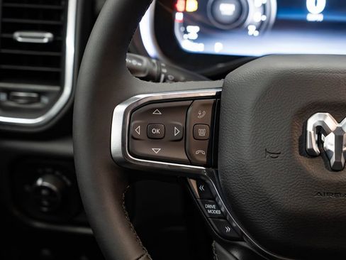 New 2026 RAM 1500 Laramie AWD/4WD image 16