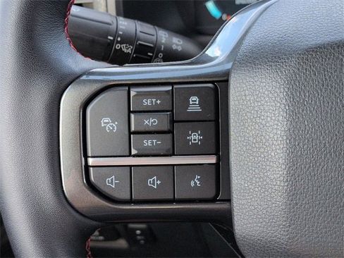 Certified 2022 Ford Expedition Limited image 27