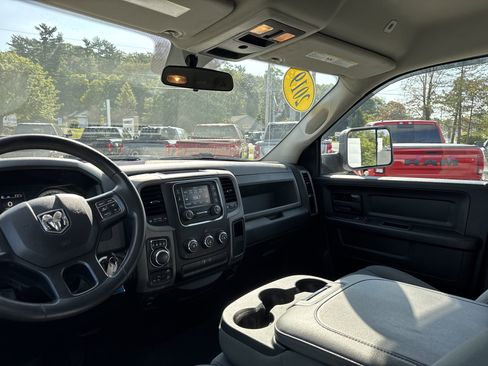 Used 2019 RAM 1500 Express image 15