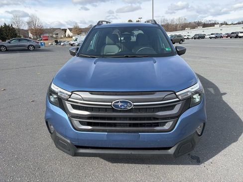 Certified 2025 Subaru Forester Premium w/ Convenience Package #2 image 8