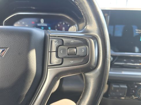 Used 2023 Chevrolet Silverado 1500 High Country w/ Technology Package AWD/4WD image 23