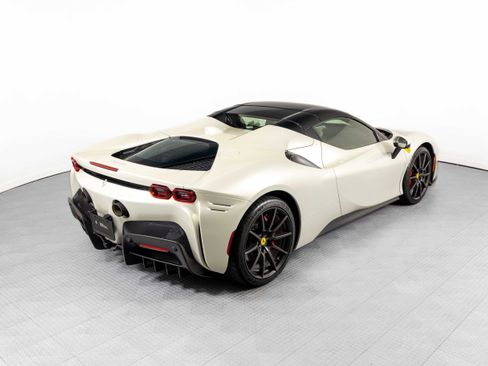 Used 2025 Ferrari SF90 Spider AWD/4WD image 2