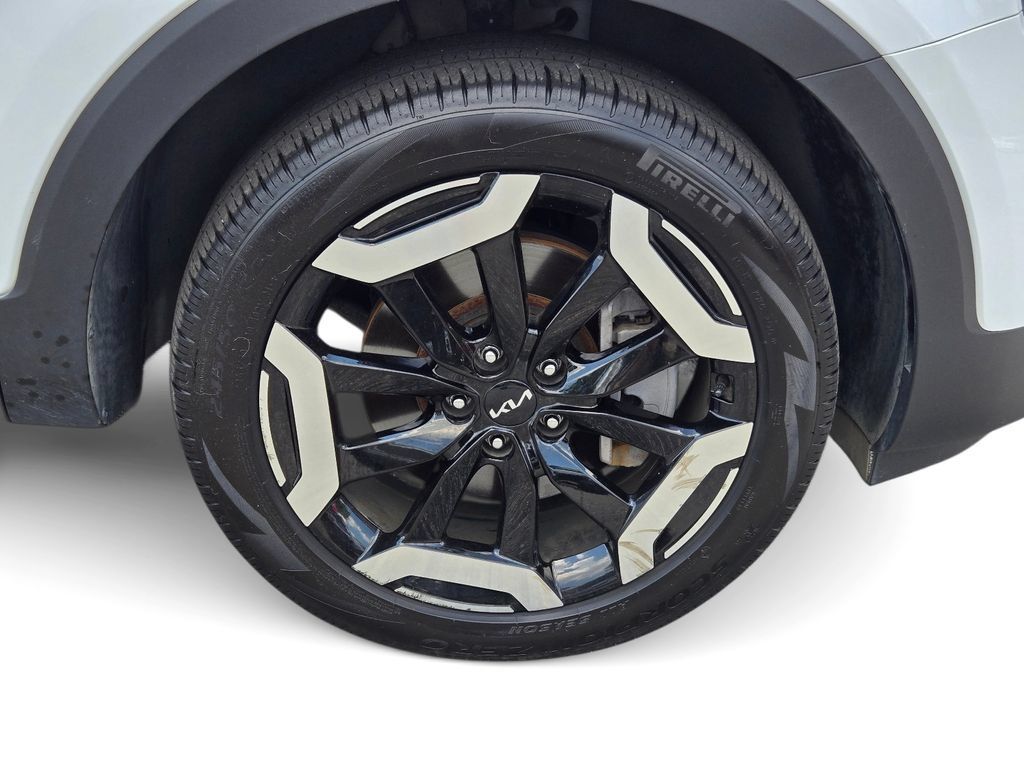Certified 2023 Kia Telluride EX w/ EX Captain's Chair Package FWD image 6