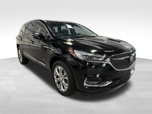 Used 2021 Buick Enclave Avenir w/ Avenir Technology Package FWD image 3
