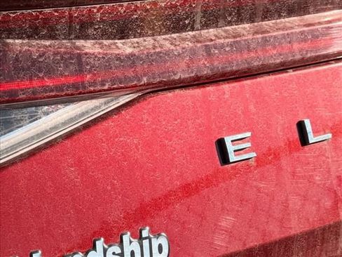 Used 2023 Hyundai Elantra Blue image 10