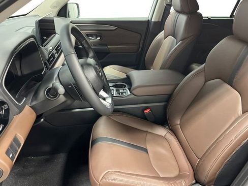 New 2026 Honda Pilot Touring image 16