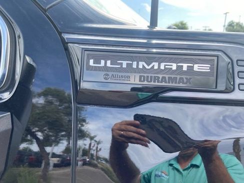 Used 2024 GMC Sierra 2500 Denali Ultimate AWD/4WD image 22