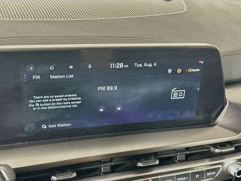 Used 2025 Kia Telluride S FWD image 19