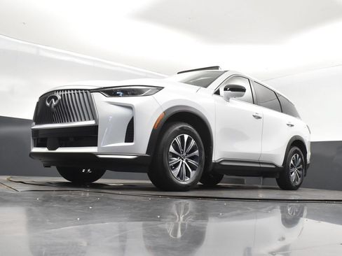 Certified 2026 INFINITI QX60 Pure w/ Cargo Package FWD image 39