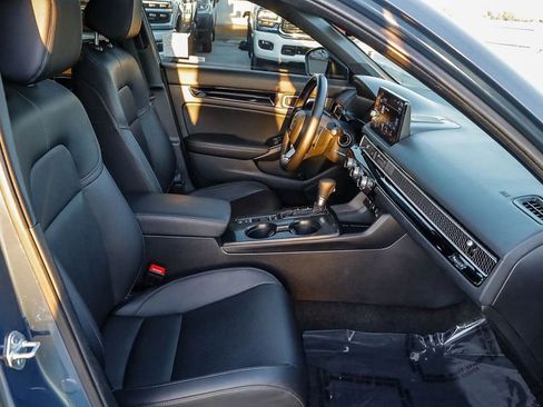 Used 2025 Honda Civic Sport Touring image 21