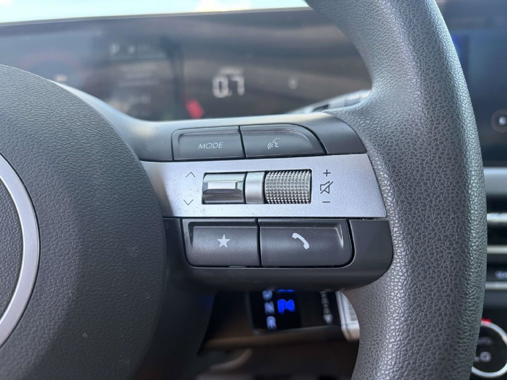 Used 2025 Hyundai Sonata SEL FWD image 16