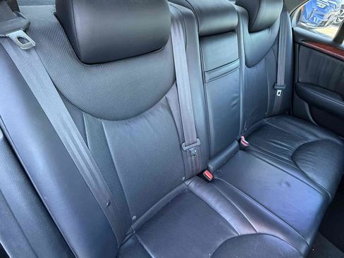 Used 2005 Lexus LS 430 RWD image 8