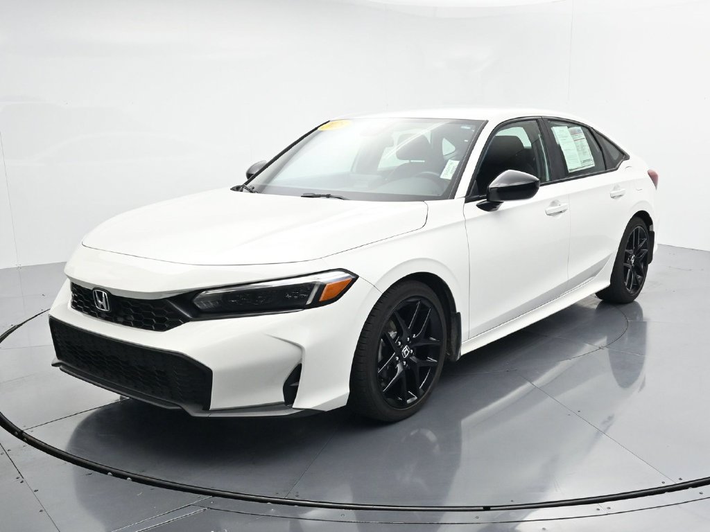 Used 2025 Honda Civic Sport image 4