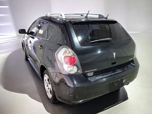 Used 2010 Pontiac Vibe Base image 12